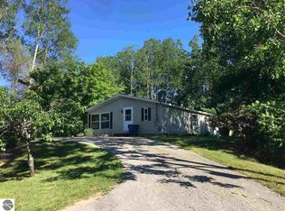 8407 Hency Rd, Kingsley, MI 49649