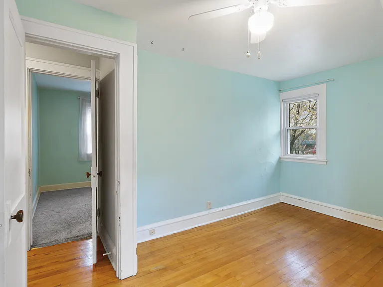 2943 Washburn Ave N — Photo 14