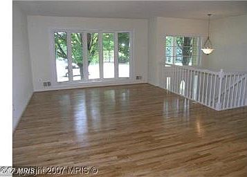 SO MUCH SPACE & LIGHT!!!
