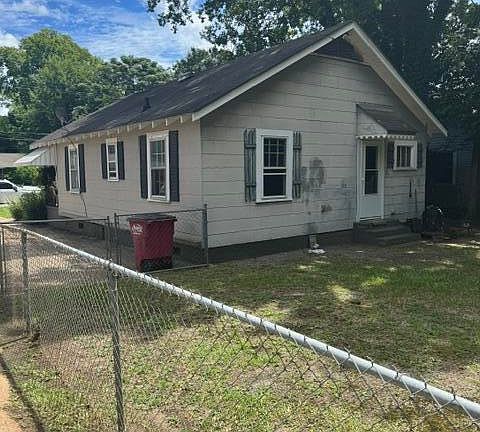 2nd image of 3945 San Juan Ave