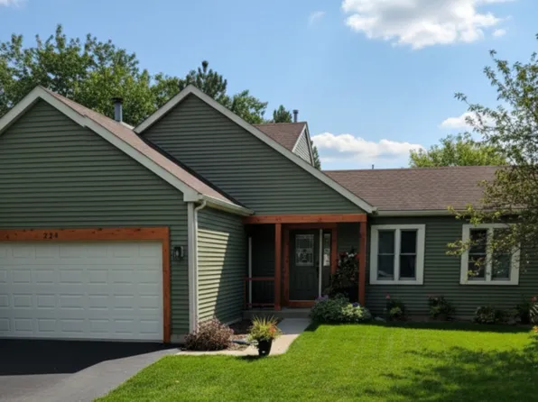 224 Deerview Dr, Hainesville, IL 60030