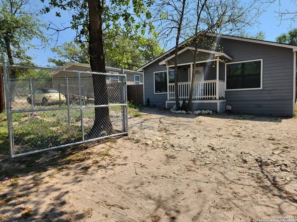1506 Memorial LN, San Antonio, TX 78264