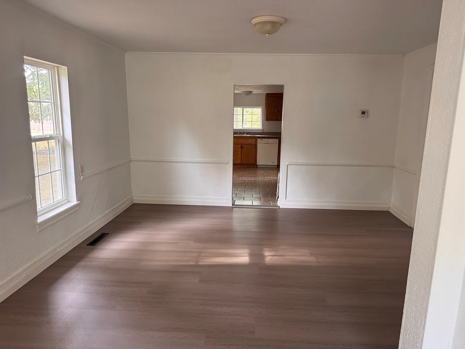 2 bed, 1292 sqft, $850 — Photo 4