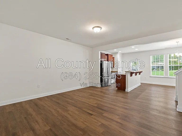 1005 Amber Shadow Dr — Photo 7