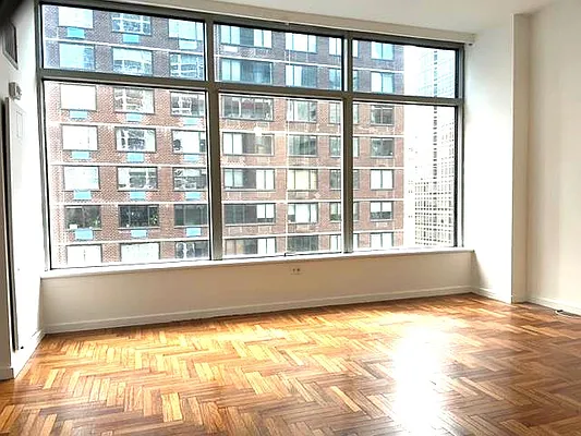 Rented by Starts New York Realty LLC | media 1