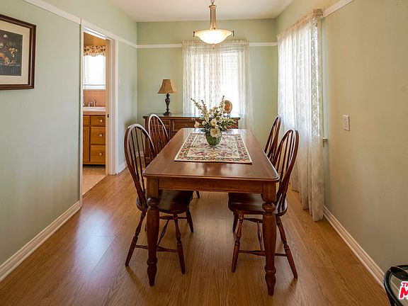 5th image of 2517 Lombardy Blvd