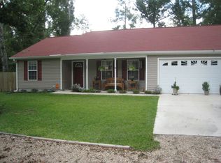 102 Comanche Trl, Crawfordville, FL 32327