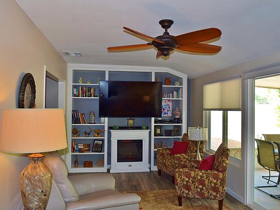 4th image of 10732 W Meade Dr