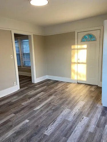 933 Calumet St #3 Photo 1