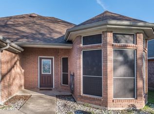 524 Leuty St, Justin, TX 76247