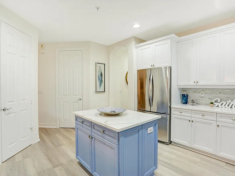 2847 Tiburon Blvd E #101-1 — Photo 13