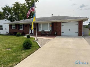 1253 Rosedale St, Maumee, OH 43537