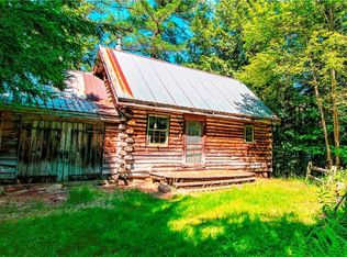 96 E Shore Rd, Piseco, NY 12139