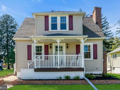 41 Academy St, Farmingdale, NJ, 07727