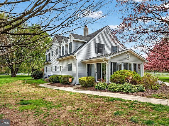 5th image of 158 Chesterfield Georgetown Rd
