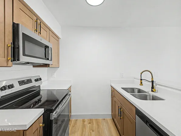 901 S Euclid Ave #104, Tucson, AZ 85719