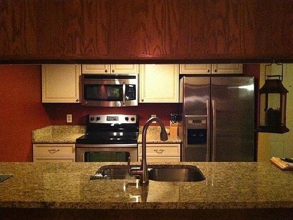 4th image of 15 Higgins St APT 213