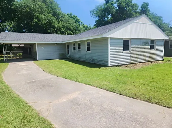 131 Celia Dr, Luling, LA 70070