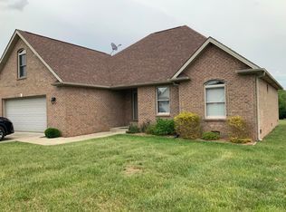 194 E Saddlebrook Dr, Somerset, KY 42503