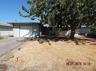 1309 Rogers St, Madera, CA 93638