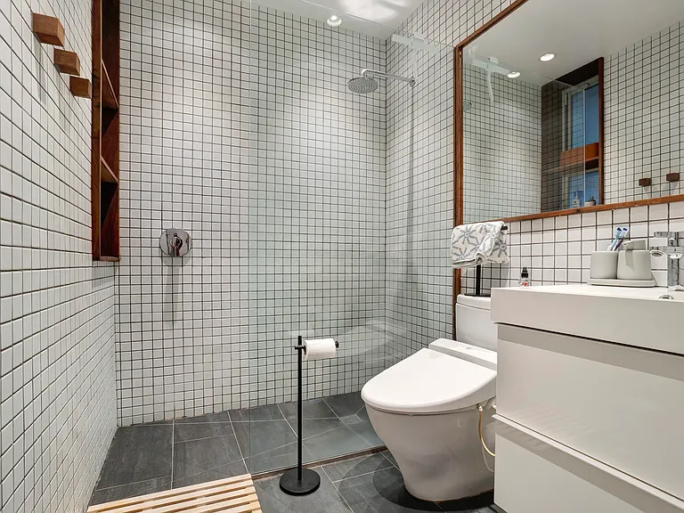 26 Ludlow St #2A — Photo 11