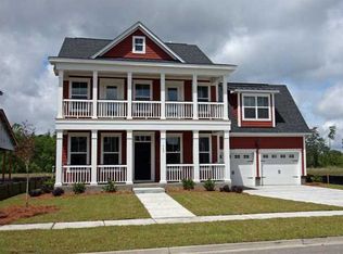 709 Quintan St, Summerville, SC 29483