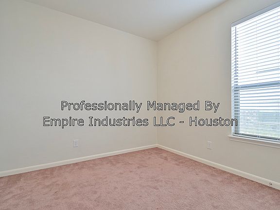 5th image of 22538 Belmont Cove Ln