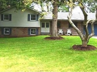 33 Kimberly Rd, Pittsford, NY 14534