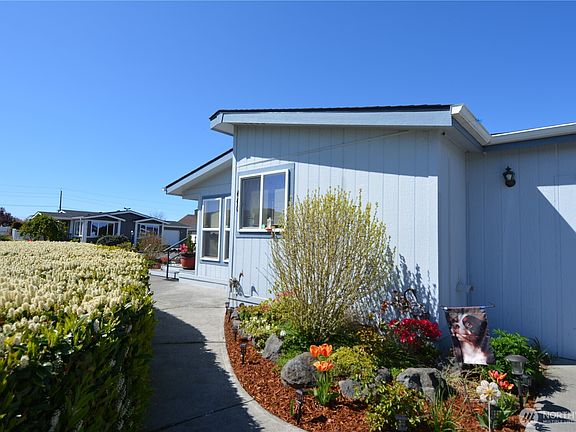 5th image of 440 W Inlet Lane