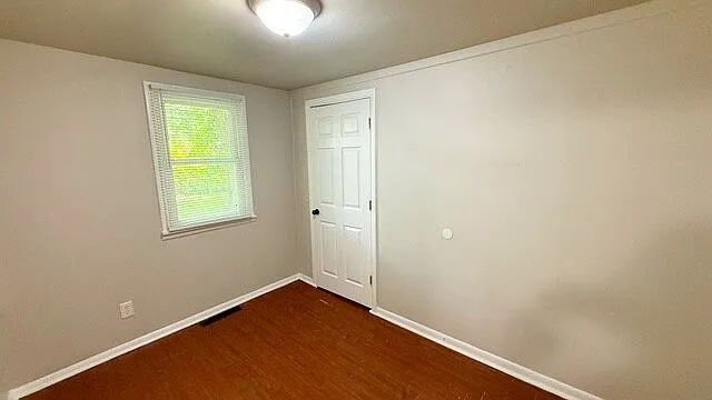 2059 N Priscilla Ave — Photo 11