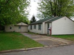 1105 Milroy St, Frankfort, IN 46041