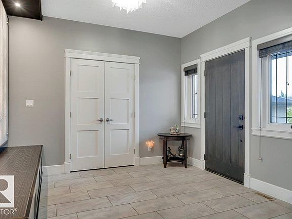 4th image of 17407 108th St NW