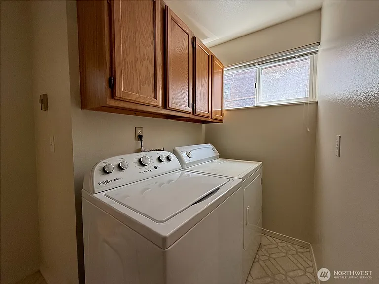 2327 N 65th St — Photo 23