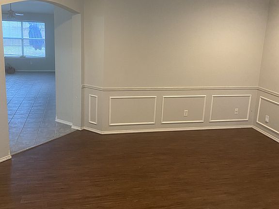5th image of 502 Kensington Dr