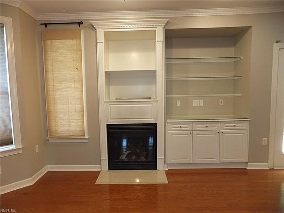 4th image of 3949 Cromwell Park Dr