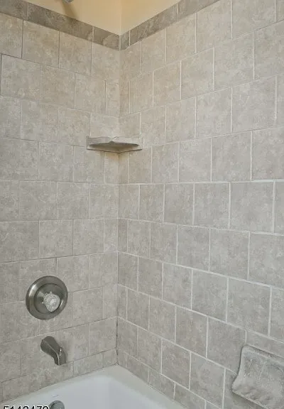 10 Banghart Pl — Photo 4