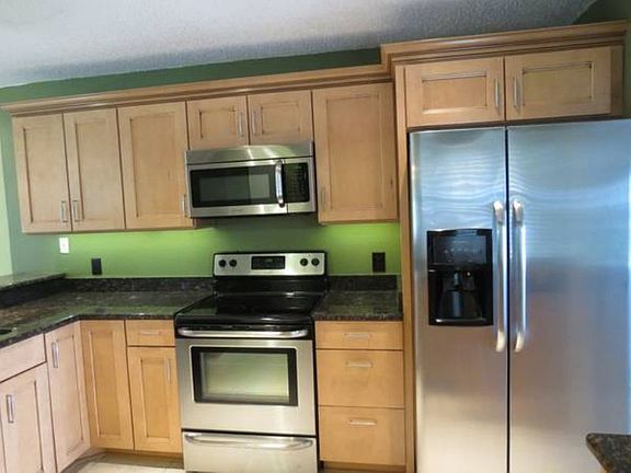 2nd image of 5068 Ernst Ct #26