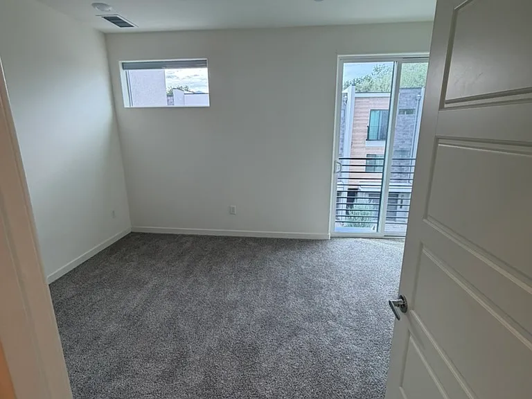 2580 Flowing Stream St — Photo 7