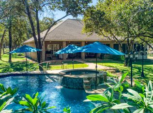 343 Shannon Rdg, Floresville, TX 78114