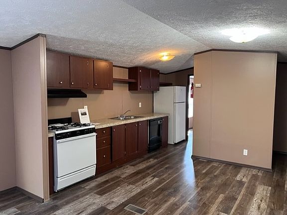 3rd image of 327 Osprey Dr