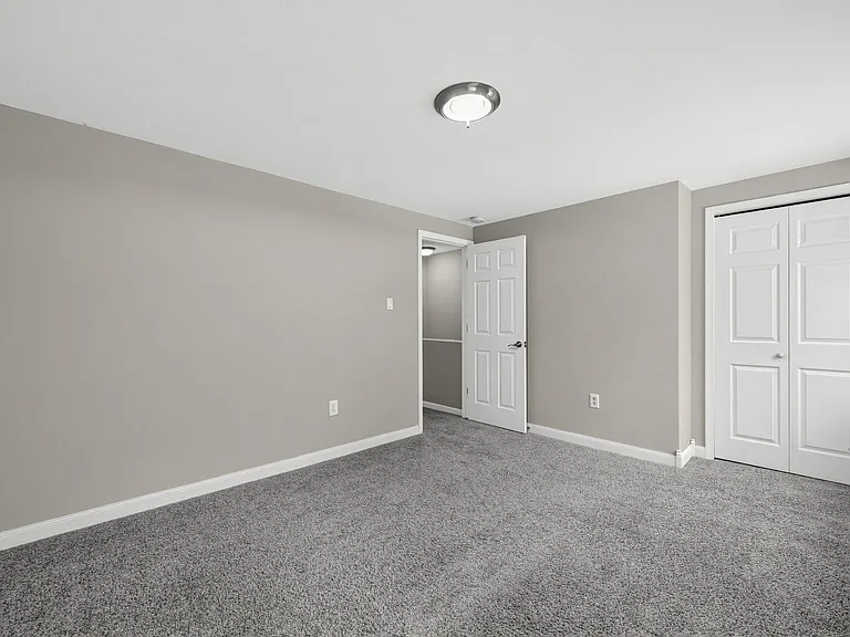 4419 S Shore Dr — Photo 12
