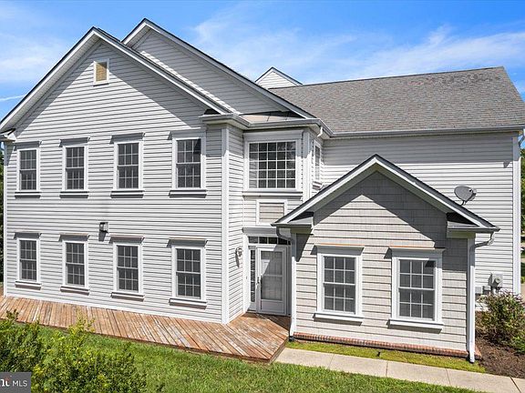 4th image of 521 Marlboro Ct #46