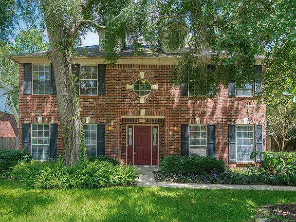 2nd image of 4522 Windy Hollow Dr