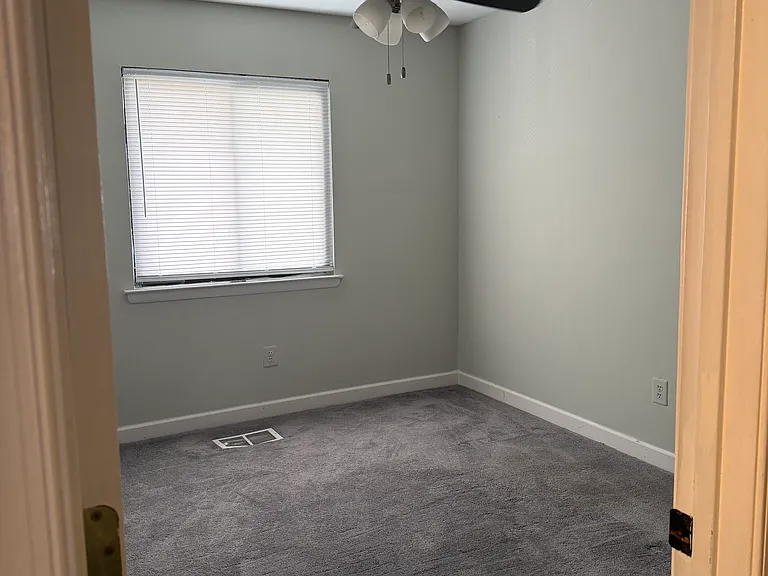 8409 Del Norte Ct — Photo 23