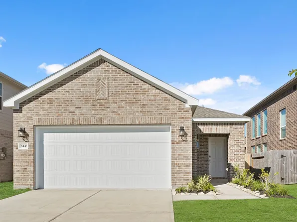142 Kelly St, Angleton, TX 77515
