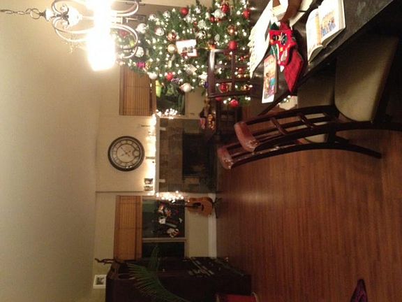 3rd image of 1525 Palomar Dr