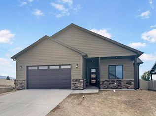 3330 Kestrel Loop, Montrose, CO 81401