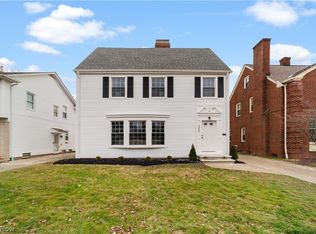 3695 Strandhill Rd, Shaker Heights, OH 44122