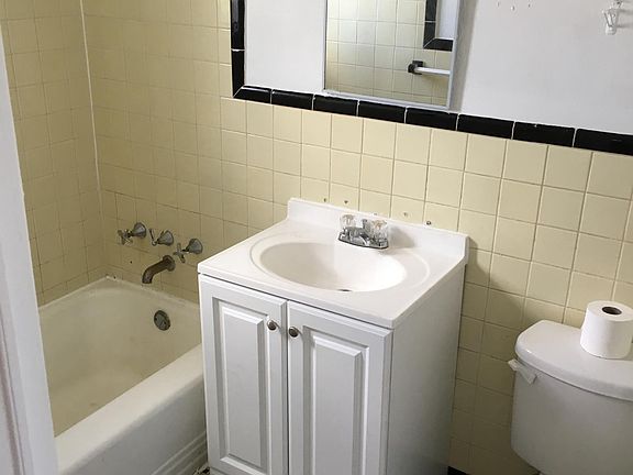 3rd image of 12285 NE 6th Ave
