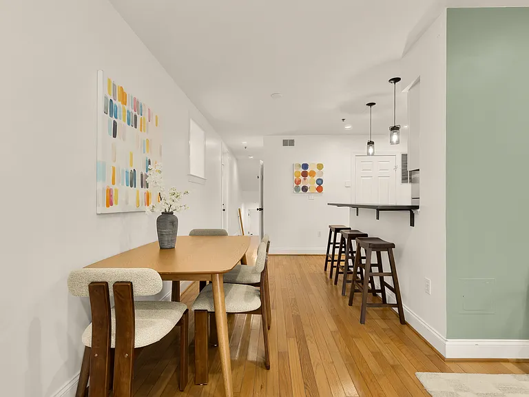 2432 Ontario Rd NW #1 — Photo 6